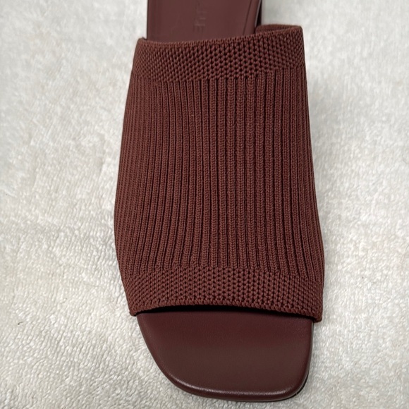 Everlane Glove Mule in ReKnit - Picture 6 of 13
